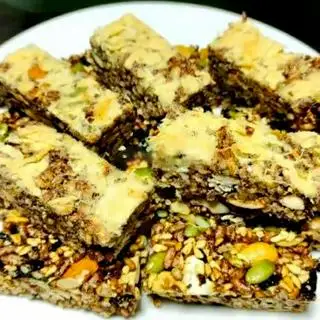 300gram thanh gạo lứt ngũ cốc chà bông ăn kiêng - 85.000 ₫ tại Ăn Vặt FB Bảo Khang - Yersin