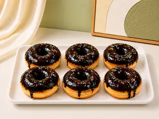 Donut - 17.000 ₫ tại Bánh Kem A Mì - Bành Văn Trân