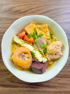 Hình ảnh Bún Riêu Giò Heo