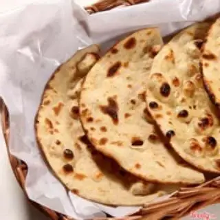 Butter Tandoori Roti - 50.000 ₫ tại Sher E Punjab Cuisine - Nhà Hàng Ấn Độ - Nam Kỳ Khởi Nghĩa