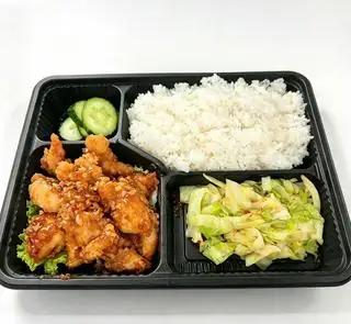 Hình ảnh Cơm gà chiên bơ tỏi