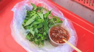 Bánh Tráng Chấm - 25.000 ₫ tại Bánh Tráng Trộn Cô Dư - Nguyễn Trung Ngạn
