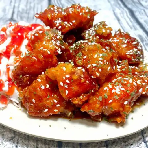 Gà Sốt Chua Ngọt - 58.000 ₫ tại Yummy Fried Chicken - Gà Rán Hàn Quốc - Sư Vạn Hạnh