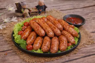 Lạp xưởng nướng đá - 20.000 ₫ tại Gà Nướng Ò Ó O - Gà Nướng Nhiều Vị - Bùi Đình Tuý