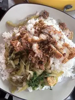 Hình ảnh Ba rọi thêm