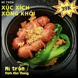Mì trộn xúc xích - 40.000 ₫ tại Mì Trộn Park Kim Thang - 148I Lý  Chính Thắng