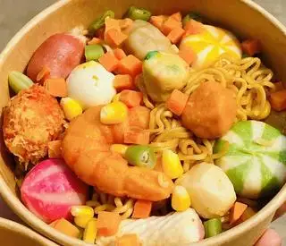 Hình ảnh 2 mì trộn và 7 topping
