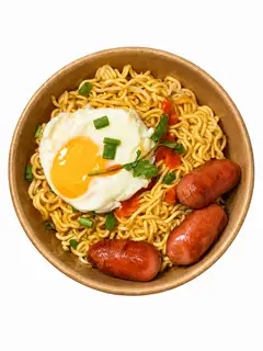 Hình ảnh Mì trộn trứng lòng đào - xúc xích