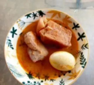 Hình ảnh Thịt kho trứng nước dừa