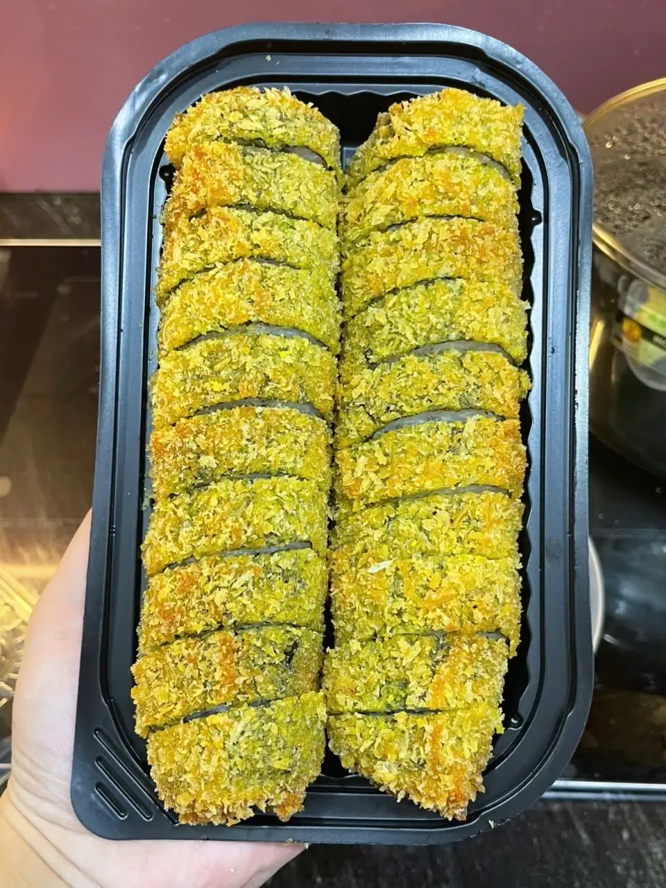 Hình ảnh Kimbap chiên 1 hộp 2 chiếc