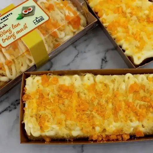 Bông lan trứng muối dạng hộp chữ nhật - 70.000 ₫ tại Kẹo Ngọt Bakery - Bánh Kem Sinh Nhật & Bánh Bông Lan Trứng Muối - Gò Dầu