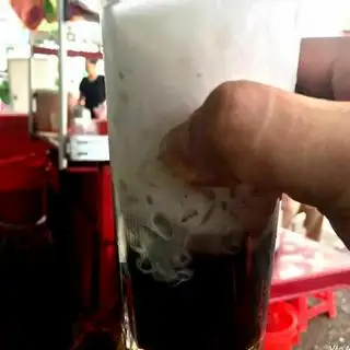 Chè đậu đen - 20.000 ₫ tại Chè Đậu 3 Màu - Nguyễn Văn Giai