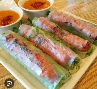 5 gỏi cuốn thịt nướng  - 75.000 ₫ tại Quỳnh Quỳnh - Gỏi Cuốn, Bún Thịt Nướng & Bún Mắm Nêm - Huỳnh Tấn Phát