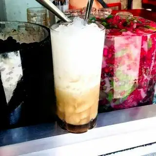 Chè đậu trắng - 20.000 ₫ tại Chè Đậu 3 Màu - Nguyễn Văn Giai