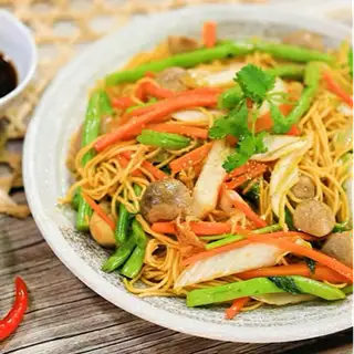 Mì xào chay - 43.000 ₫ tại Coffee Ông Bill & Food - Ngô Gia Tự