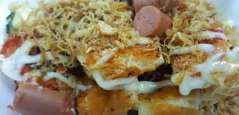 Bánh Mì Nướng Muối Ớt Cô Năm 281 - Đường 3/2 - Bánh Mì/Xôi gần bạn
