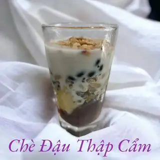 Chè đậu thập cẩm - 32.000 ₫ tại Chè Thập Cẩm & Sinh Tố 142 - Nguyễn Thị Thập