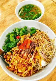 Hình ảnh Gà trộn đùi
