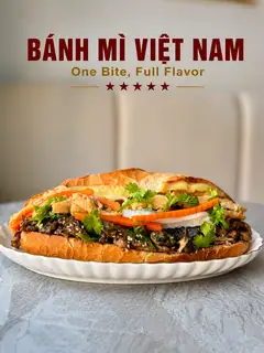 Bánh Mì Bò Trứng (Delicious) BEEF & EGG SAUCE BANH MI - 65.000 ₫ tại Bánh Mì Việt Nam - Lê Thị Riêng