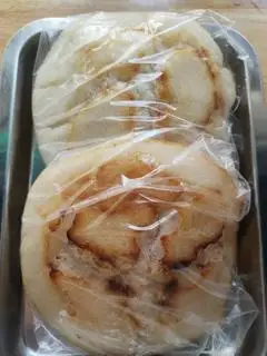 Hình ảnh Bánh Bò nướng ổ lớn