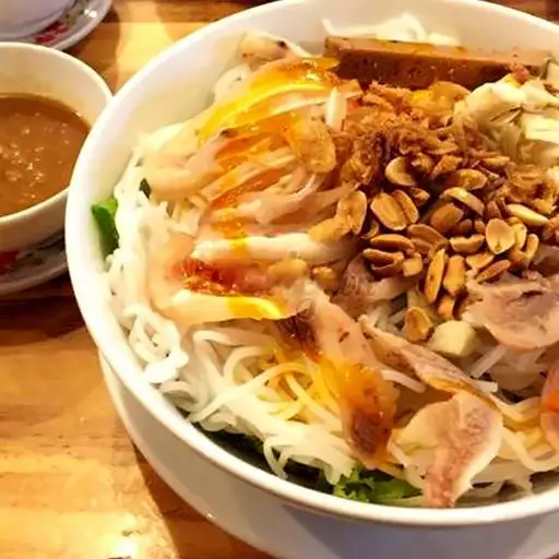Bún mắm nêm tai heo - 55.000 ₫ tại Gỏi Cuốn Cô Dung - Phan Đình Phùng