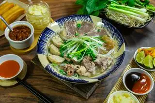 Phở đặc biệt - 121.000 ₫ tại Phở Ngộ - Nguyễn Trường Tộ