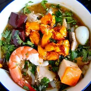 Bánh canh cua - 65.000 ₫ tại Bánh Canh Cua Gia Linh 1 - Tên Lửa