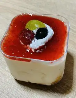 Hình ảnh Mousse vị dâu