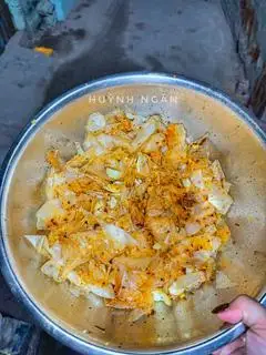 Hình ảnh Sate Muối Bóp Trứng