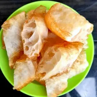 Quẩy lớn - 10.000 ₫ tại Bánh Canh Cua Gia Linh 1 - Tên Lửa