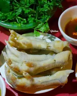 Hình ảnh Chân Gà Luộc to - 10c