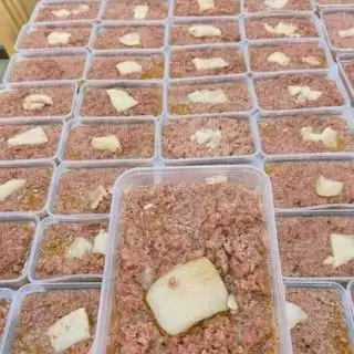 Hình ảnh Pate heo gia truyền 1kg