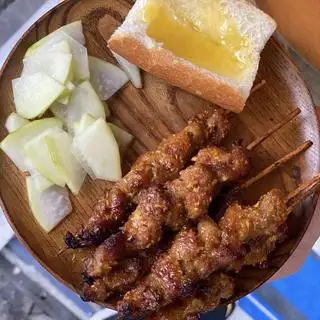 Hình ảnh Combo 10 xiên thịt - 2 bánh mì