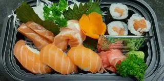 Hình ảnh Set Sashimi Sushi Cá hồi A