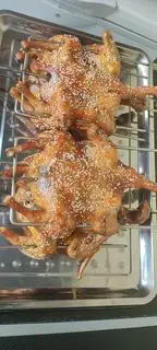 Hình ảnh Nữa con gà nướng than hồng