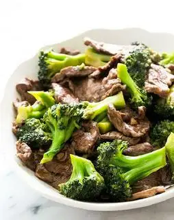 Hình ảnh Bông cải xào bò