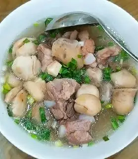 Hình ảnh Sườn heo nấu khoai sọ
