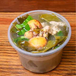 Hình ảnh Canh gà trứng non lá giang