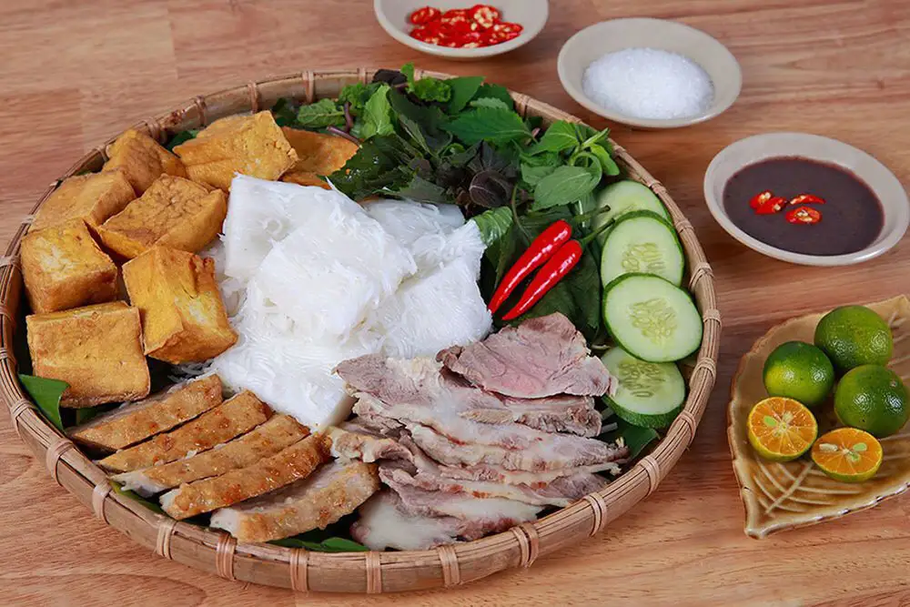 Bún đậu mẹt đặc biệt + Đậu thêm + Thịt thêm - 85.000 ₫ tại Quán No - Bún Đậu Mắm Tôm - Đỗ Quang Đẩu