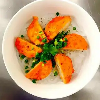 Bánh canh chả cua - 59.000 ₫ tại Bánh Canh Cua Cô Diệu - Nguyễn Thị Thập
