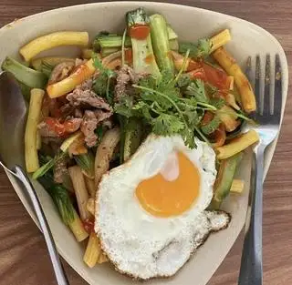 Hình ảnh Nui xào bò trứng