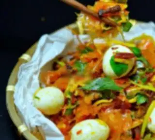 Hình ảnh Bánh tráng trộn sốt bơ