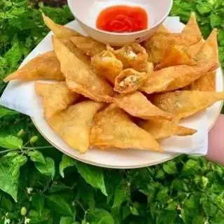 Hình ảnh hoành thánh lá 