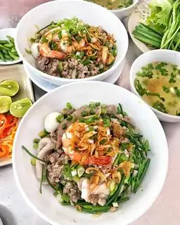 Hình ảnh Mì thập cẩm (trộn khô)