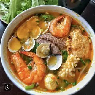 Hình ảnh Bún thái hải sản 