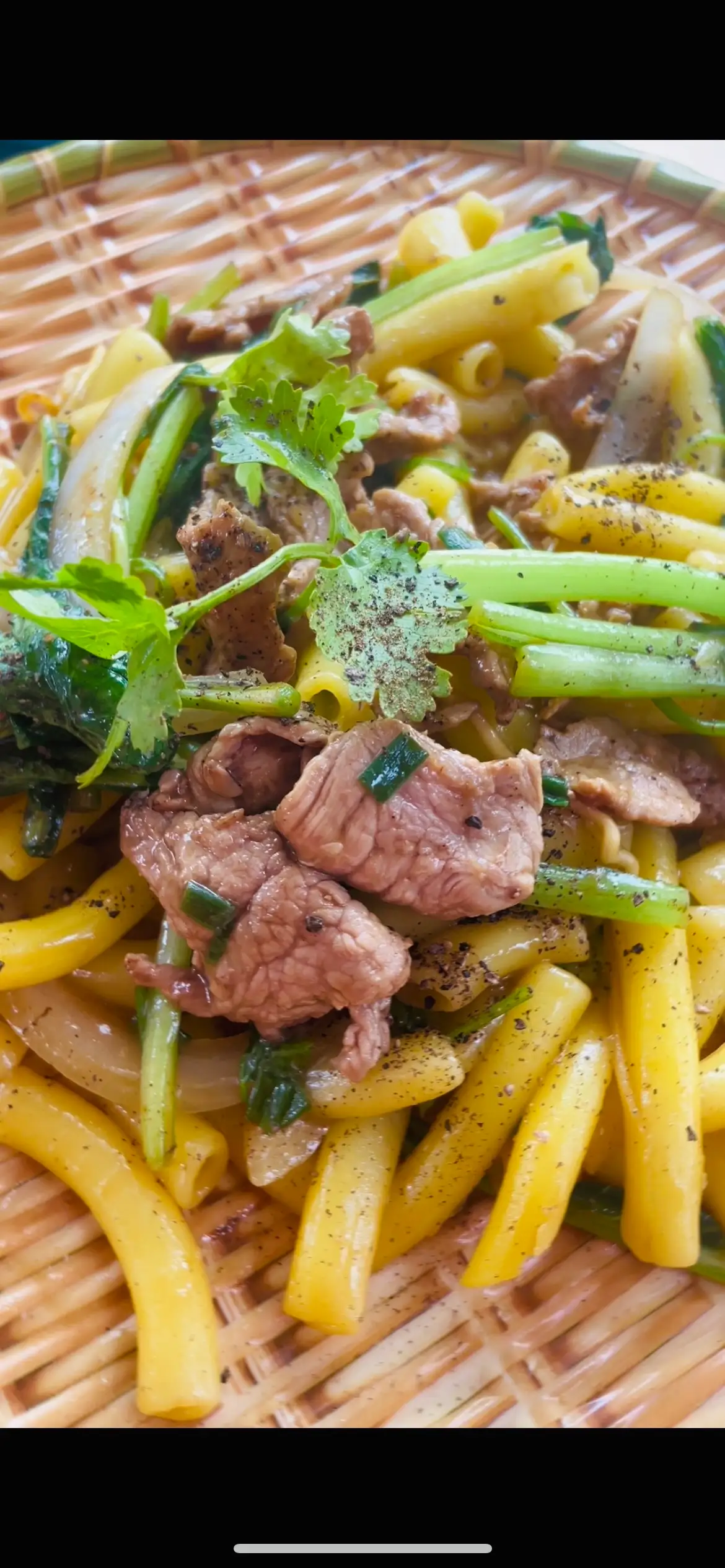 Hình ảnh Nui xào bò