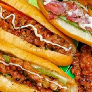 Hình ảnh bánh mì thịt xiên