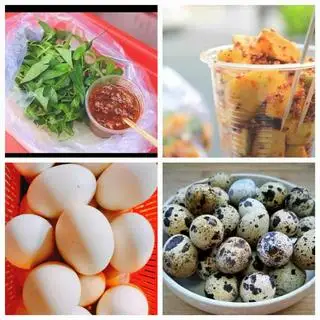 Combo 1: Bánh tráng chấm + xoài lắc + 4 trứng cút ,1 trứng gà - 70.000 ₫ tại Bánh Tráng Trộn Cô Dư - Nguyễn Trung Ngạn