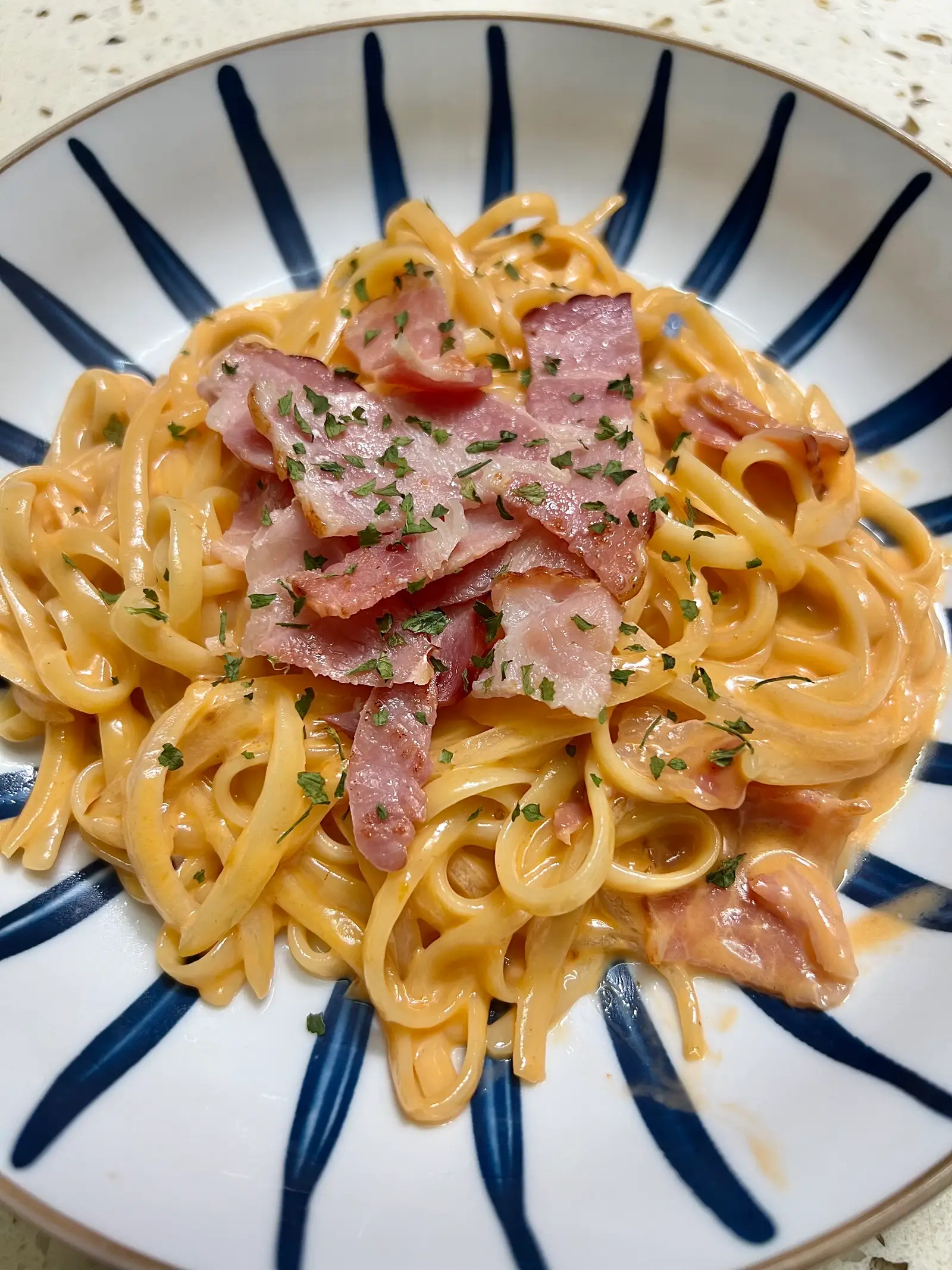 Hình ảnh Mì bacon sốt phomai