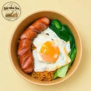 Hình ảnh Mì trộn Ốp la + Xúc Xích